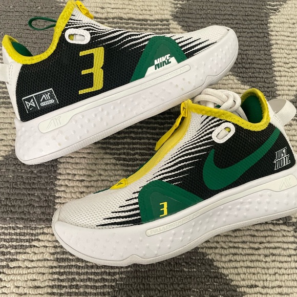 PG 4 Nike By You - Picture 1 of 5